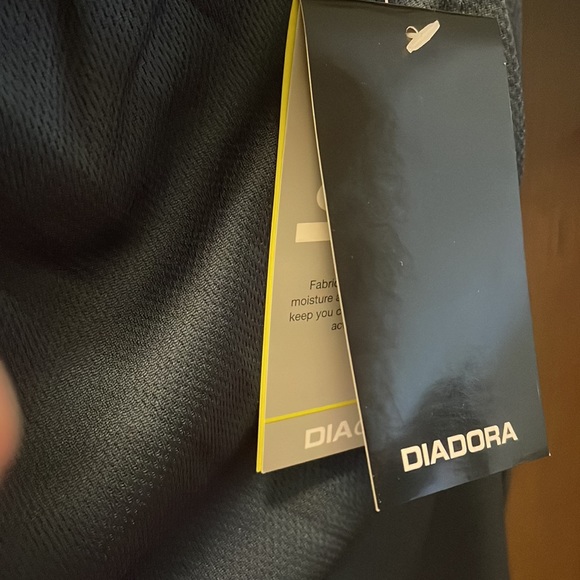 COPY - NWT Diadora Shorts for boys - Picture 3 of 4